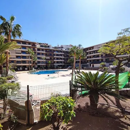 Balcon, Cosy One Bed With Aircon And Pool Appartamento